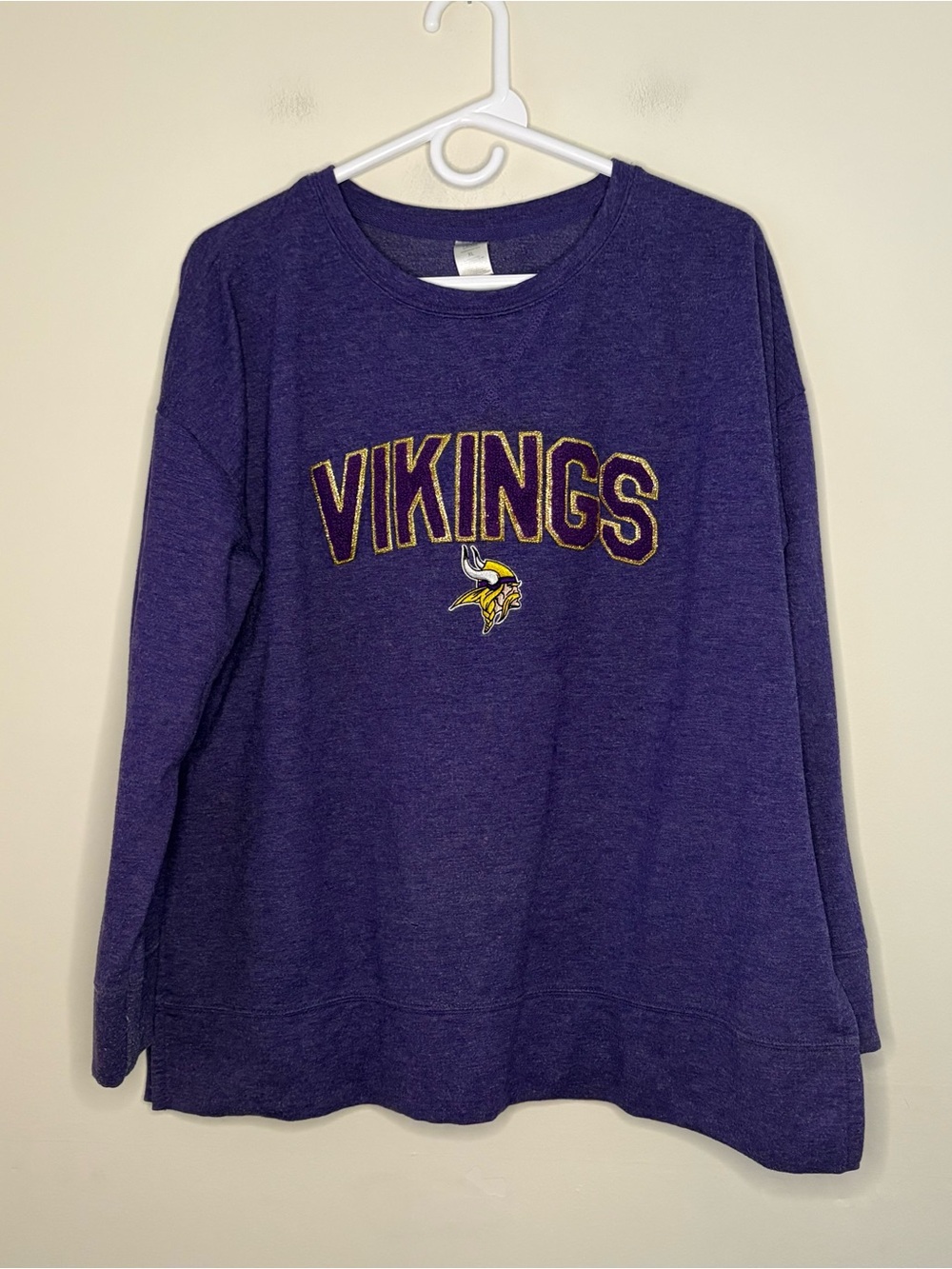 NFL Team Apparel Women’s XL Purple Vikings Sweatshirt Long Sleeve Top Football